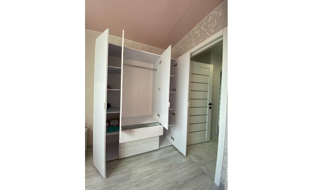 Šatní skříň Doros Gelar Bílá 4 DTD 155x49,5x203,4 (80397642)