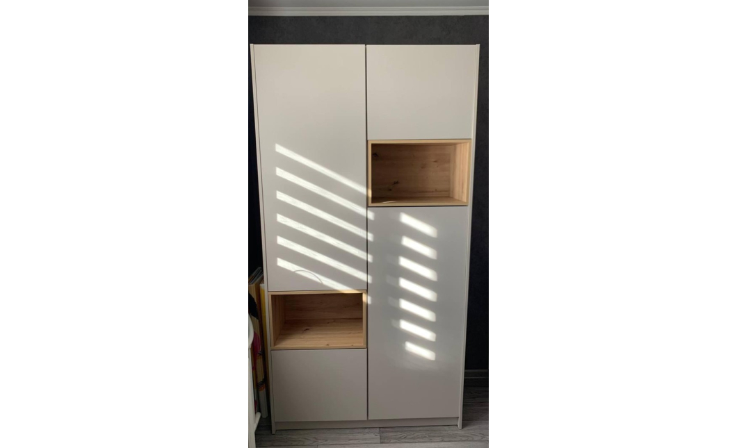 Skříň na oblečení s nikou Doros Dale Kašmír/Dub Artisan 2 dveře 115,2 × 52 × 220 (80737725)